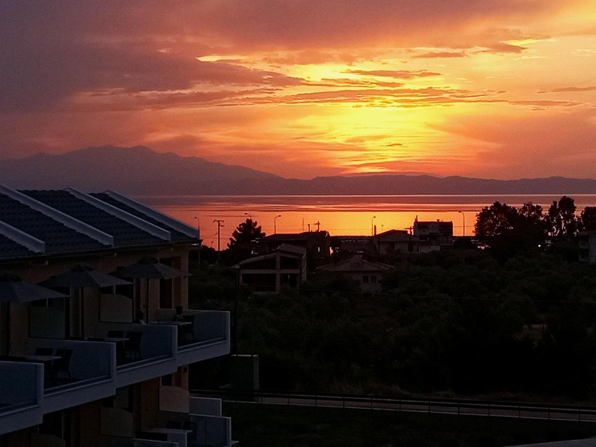 Solar Suites Skala Rachoni  Exteriér fotografie